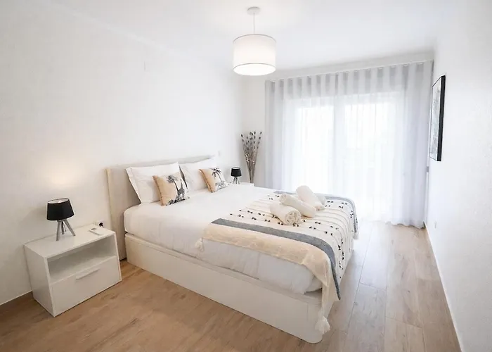 O Cantinho Do Seculo * נאזרה